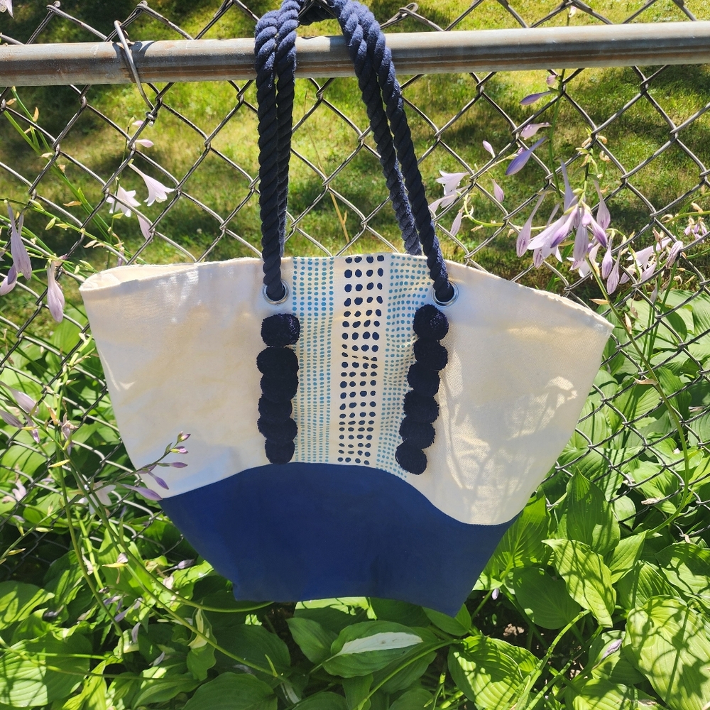 Navy and White Cotton Canvas Tote Bag With Pom Poms EUC